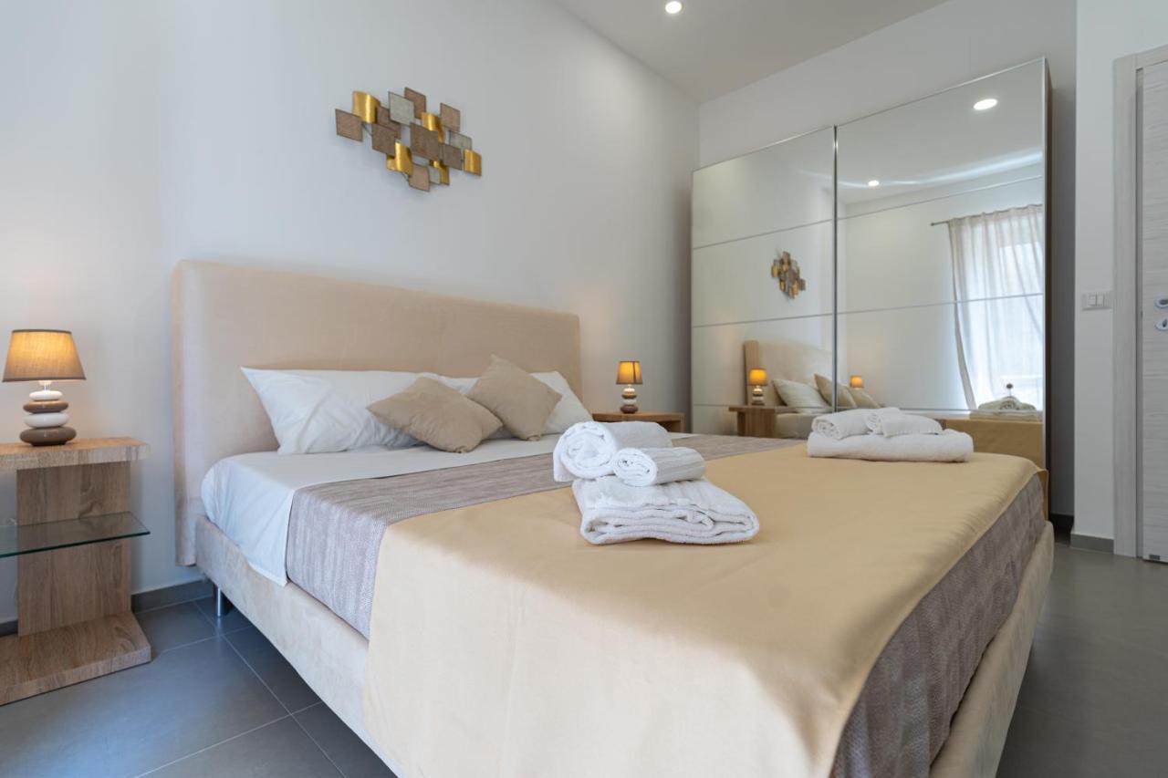 Lighthouse Apartment Taormina Ngoại thất bức ảnh